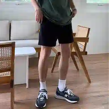 Wo Shi Da Wei Shorts