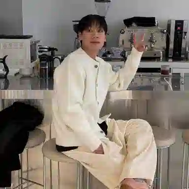 我是大卫 圆领开衫韩国小众高级感针织衫 男女同款