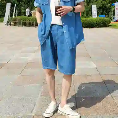 我是大卫 纯色高街潮流痞帅薄款中腰松紧时尚高级感五分牛仔短裤 男女同款 蓝色