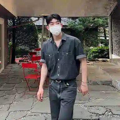 我是大卫 夏季宽松做旧高级感休闲牛仔衬衣韩版痞帅时尚短袖衬衫 男款