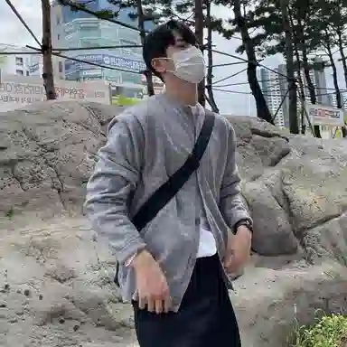 我是大卫 韩系简约纯色单排扣宽松开衫针织衫 男女同款