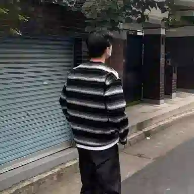 我是大卫 复古感圆领套头针织长袖卫衣 男女同款 黑色条纹