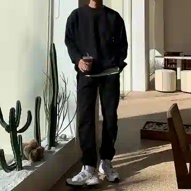 我是大卫 基础简约纯色系带韩系直筒宽松束脚休闲裤 男女同款