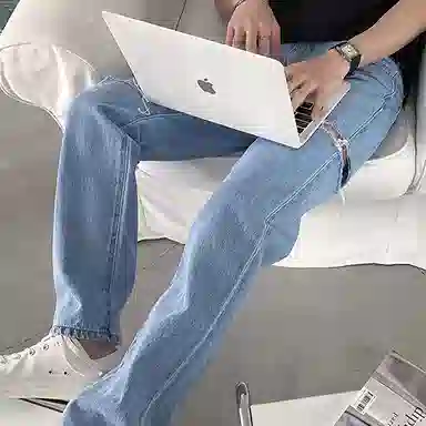 我是大卫 破洞设计宽松休闲直筒牛仔裤 男女同款 浅蓝色