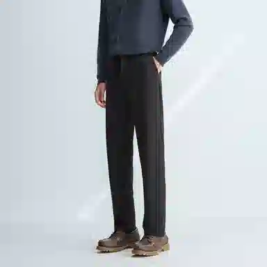 HLA Chic Ageless logo