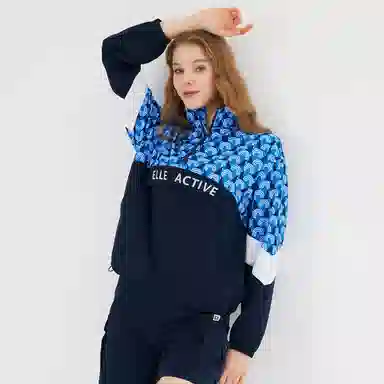 Elle Active