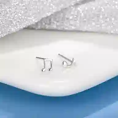 2025 999