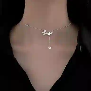 925