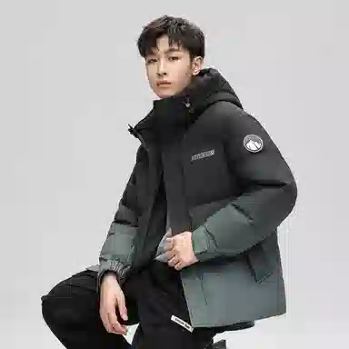 鸭鸭 加厚保暖渐变色休闲连帽套头宽松无性别羽绒服 男女同款