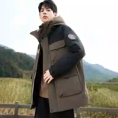 鸭鸭 山系户外风工装多口袋插色拼接立体滴塑休闲宽松连帽套头羽绒服 男女同款