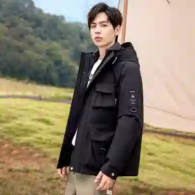 鸭鸭 山系字母印花立体多口袋设计连帽保暖羽绒服 男女同款