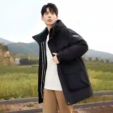 鸭鸭 山系户外风工装多口袋插色拼接立体滴塑休闲宽松连帽套头羽绒服 男女同款