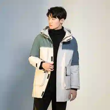 鸭鸭 加厚保暖撞色拼接休闲宽松中长款连帽暗黑羽绒服 男款