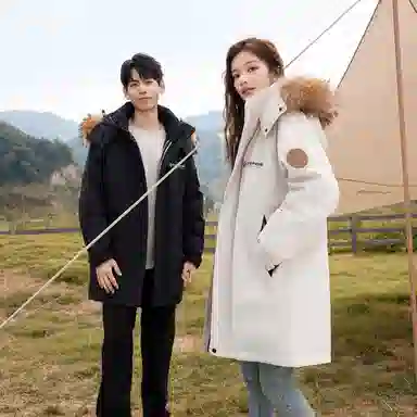 鸭鸭 绿色军大衣外套升级石墨烯内里可脱卸貉子毛领连帽无性别暗黑羽绒服 男女同款 黑色