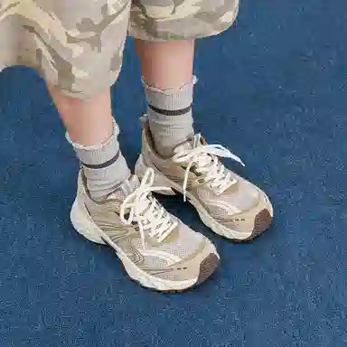 MASOOMAKE Low Top Sneakers