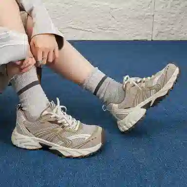 MASOOMAKE Low Top Sneakers