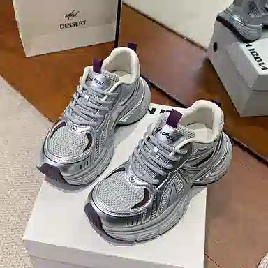 女士百搭防滑轻便透气复古厚底内增高休闲运动鞋 老爹鞋 女