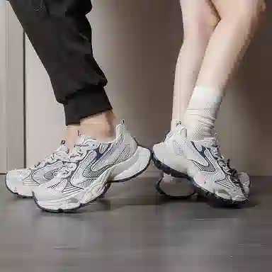 TELENT Mesh Low-Top Thick Sole Sneakers