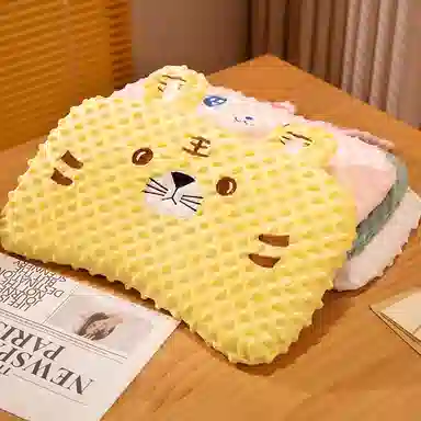 胖胖龙 记忆棉枕头 豆豆婴儿安抚枕 玩偶周边