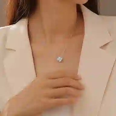 S925