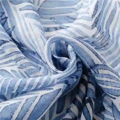 桉彩饰 仿真丝原创设计高颜值小众教师 节高档实用生日母亲闺蜜妈妈谢师送 老师学生党长辈恩师雨中芭蕉 丝巾 女款 代写贺卡礼盒