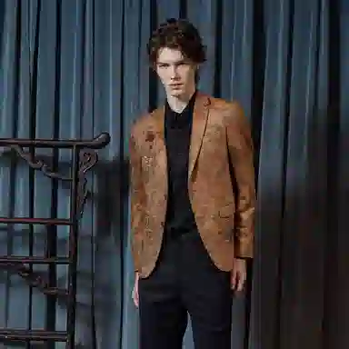 ANDREW MACKENZIE FW23