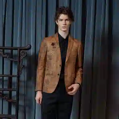 ANDREW MACKENZIE FW23