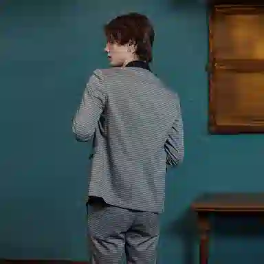 ANDREW MACKENZIE FW23