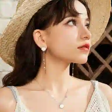 S925