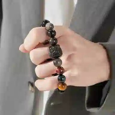 老凤祥 福气醒狮 招财纳福时尚转运珠 瑞狮呈祥福气满满新中式 高级轻奢日常百搭 男朋友生日约会精美礼盒 黑曜石 手串 男女同款情侣款