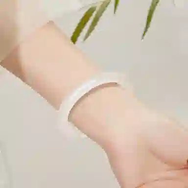 老凤祥 【高品质】月光绮梦 新中式国潮复古温柔古风素圈 简约百搭气质清冷感 汉服旗袍约会礼盒#好运天然 白水晶 手镯 女款