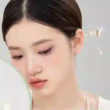 S925