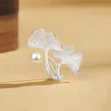 S925