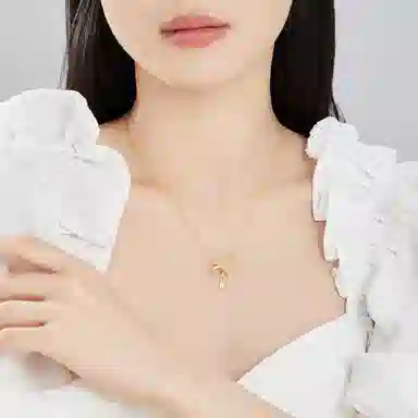 S925