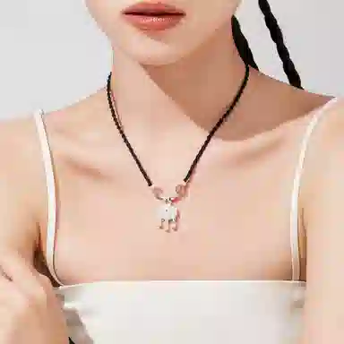 990