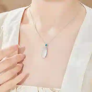 老凤祥 福泽四季 时尚轻奢高级感简约百搭 小众设计复古新中式 财源滚滚天然 玉髓 项链 女款
