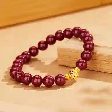 925