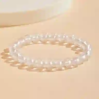 老凤祥 【 限量赠·手机贴】晶彩之韵 纯净透明高级感气质 简约日常通勤百搭 温柔小清新 礼盒 好运 水逆退散天然 白水晶 手串 女款