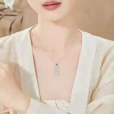 老凤祥 福泽四季 时尚轻奢高级感简约百搭 小众设计复古新中式 财源滚滚天然 玉髓 项链 女款
