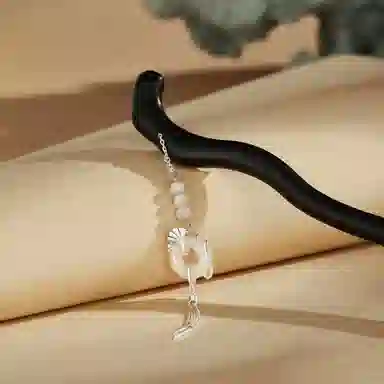 S925