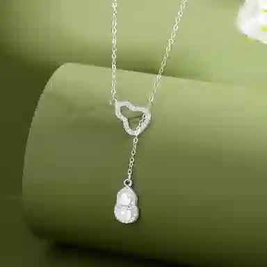 老凤祥 流光葫芦 闪耀轻奢高级感百搭新中式 小众葫芦设计 日常通勤百搭气质 精美#好运天然 玉髓 项链 女款