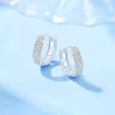 S925
