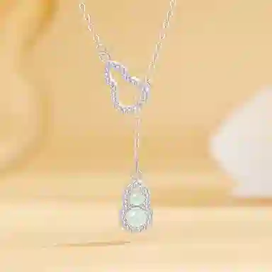 老凤祥 流光葫芦 闪耀轻奢高级感百搭新中式 小众葫芦设计 日常通勤百搭气质 精美#好运天然 玉髓 项链 女款