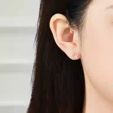 S925