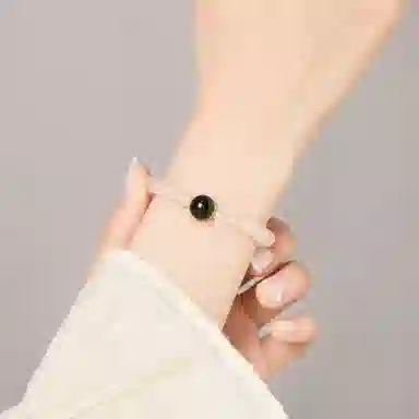 老凤祥 【限量赠·手机贴&金木水火土】五行 新中式温柔简约 上岸水逆退散能量磁场 时来运转净化负能量 约会礼盒天然 白水晶 手串 女款