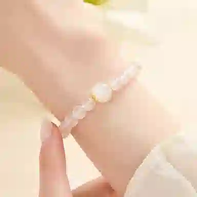 老凤祥 【限量赠·手机贴&金木水火土】五行 新中式温柔简约 上岸水逆退散能量磁场 时来运转净化负能量 约会礼盒天然 白水晶 手串 女款