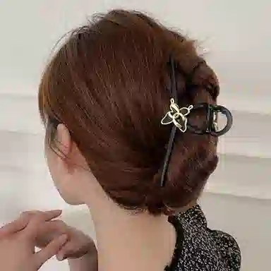 秦福炫 原创蝴蝶抓夹 后脑勺大号鲨鱼夹高级感 发夹 女款
