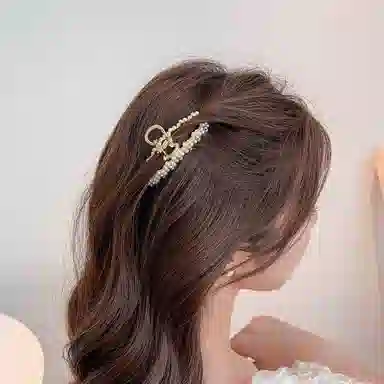 秦福炫 花朵 后脑勺高级感气质鲨鱼夹夹子头饰 发夹 女款