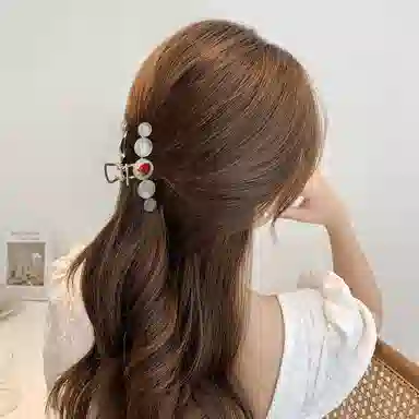 秦福炫 草莓 后脑勺高级感气质鲨鱼夹  发夹 女款