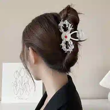 秦福炫 双龙献瑞 潮酷新中式鲨鱼夹后脑勺高级感 发夹 女款